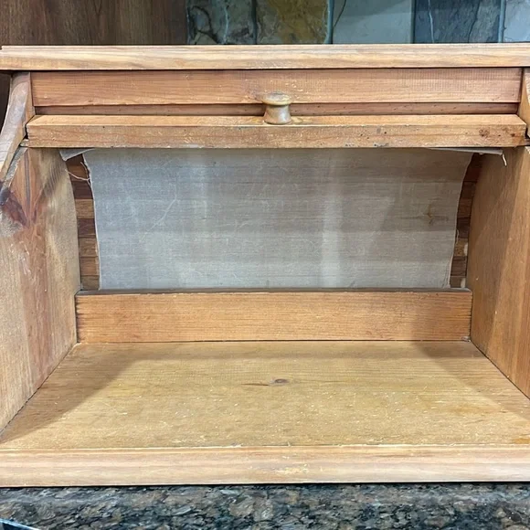 Vintage Rolltop Wooden Breadbox With Home Sweet Home - Picture 8 of 8